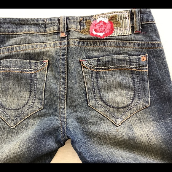 Cropped frayed leg jeans - Picture 3 of 6